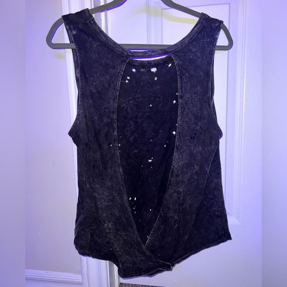 Aeropostale Cutout Tank - Picture 2 of 3